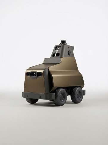 Robot Mobile Autonomo per Sorveglianza Esterna e Sicurezza Aziendale